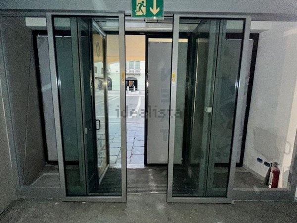 negozio in affitto a Venezia in zona Mestre