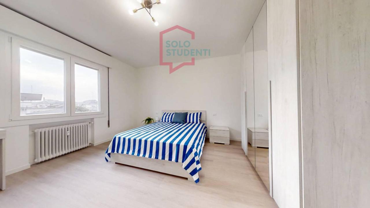 negozio in affitto a Venezia in zona Carpenedo