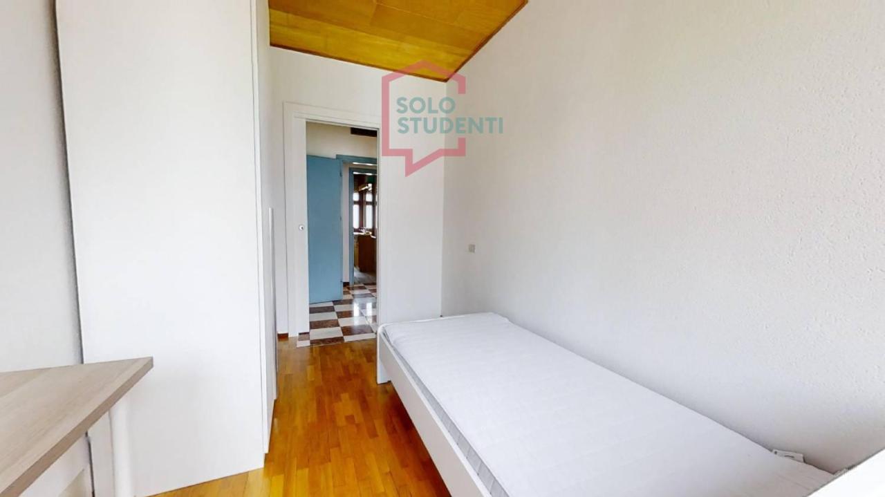 negozio in affitto a Venezia in zona Carpenedo