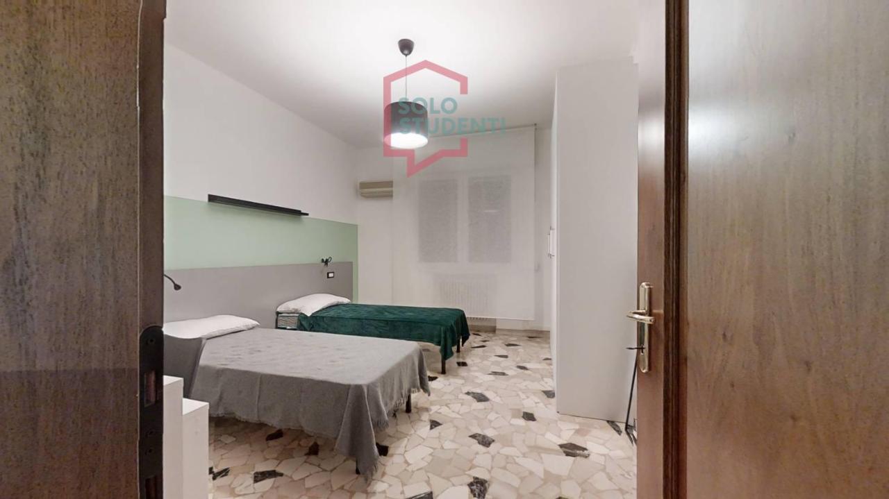 negozio in affitto a Venezia in zona Carpenedo