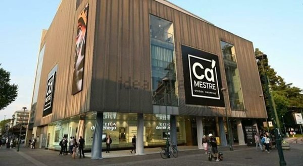 negozio in affitto a Venezia in zona Mestre