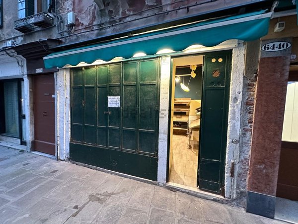 locale di sgombero in affitto a Venezia in zona Sestiere Castello