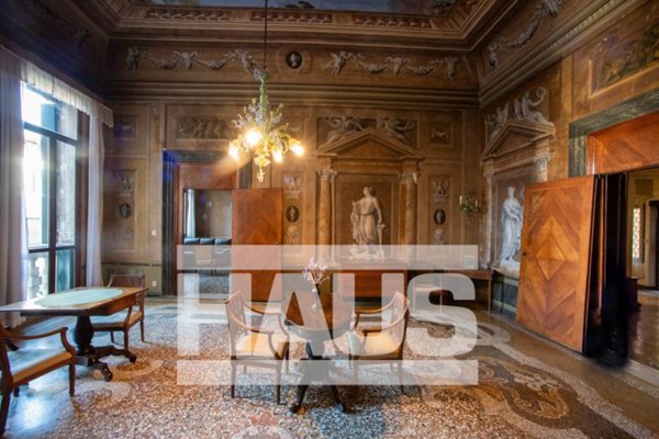 appartamento in affitto a Venezia