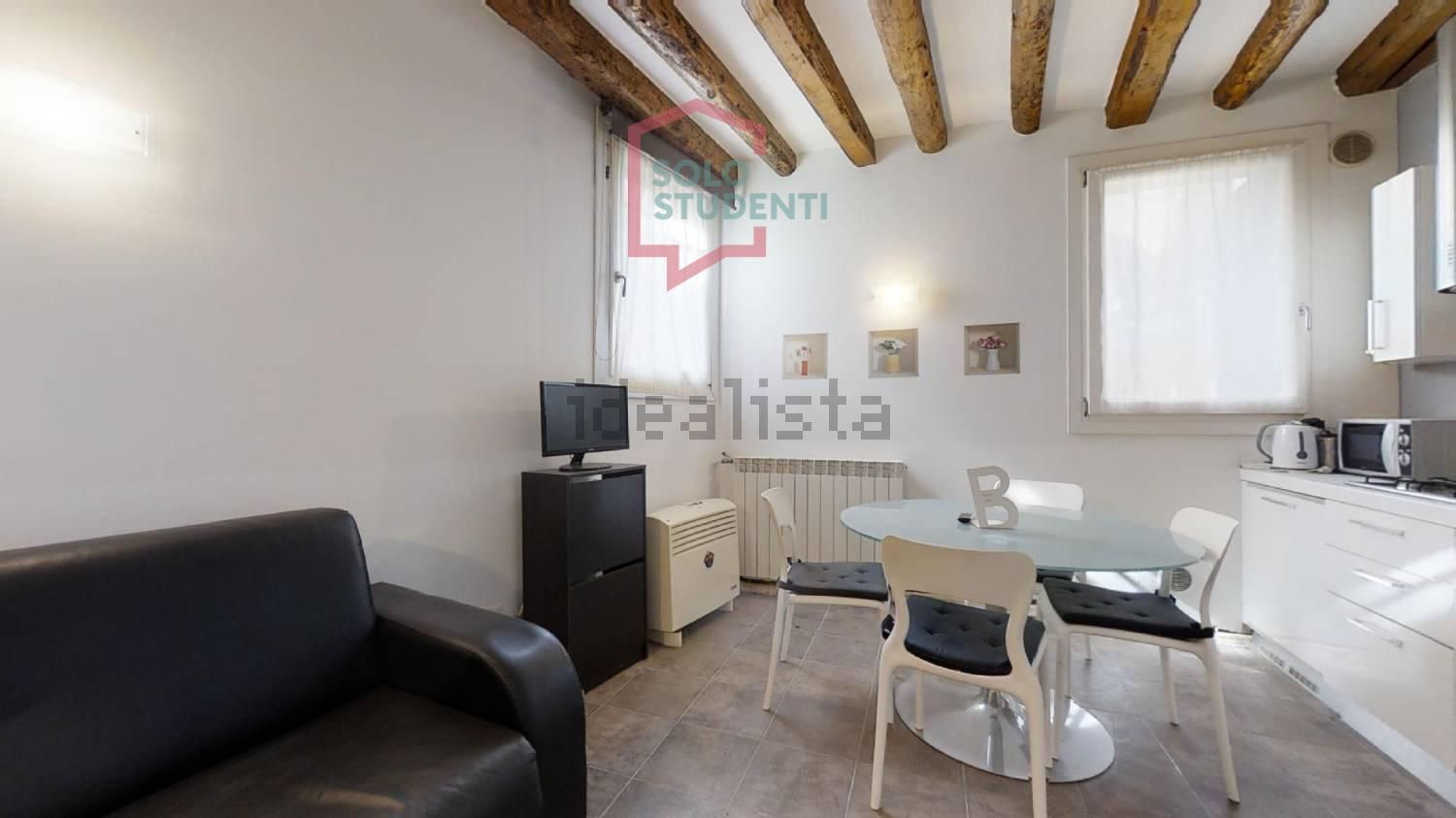 appartamento in affitto a Venezia in zona Sestiere Cannaregio