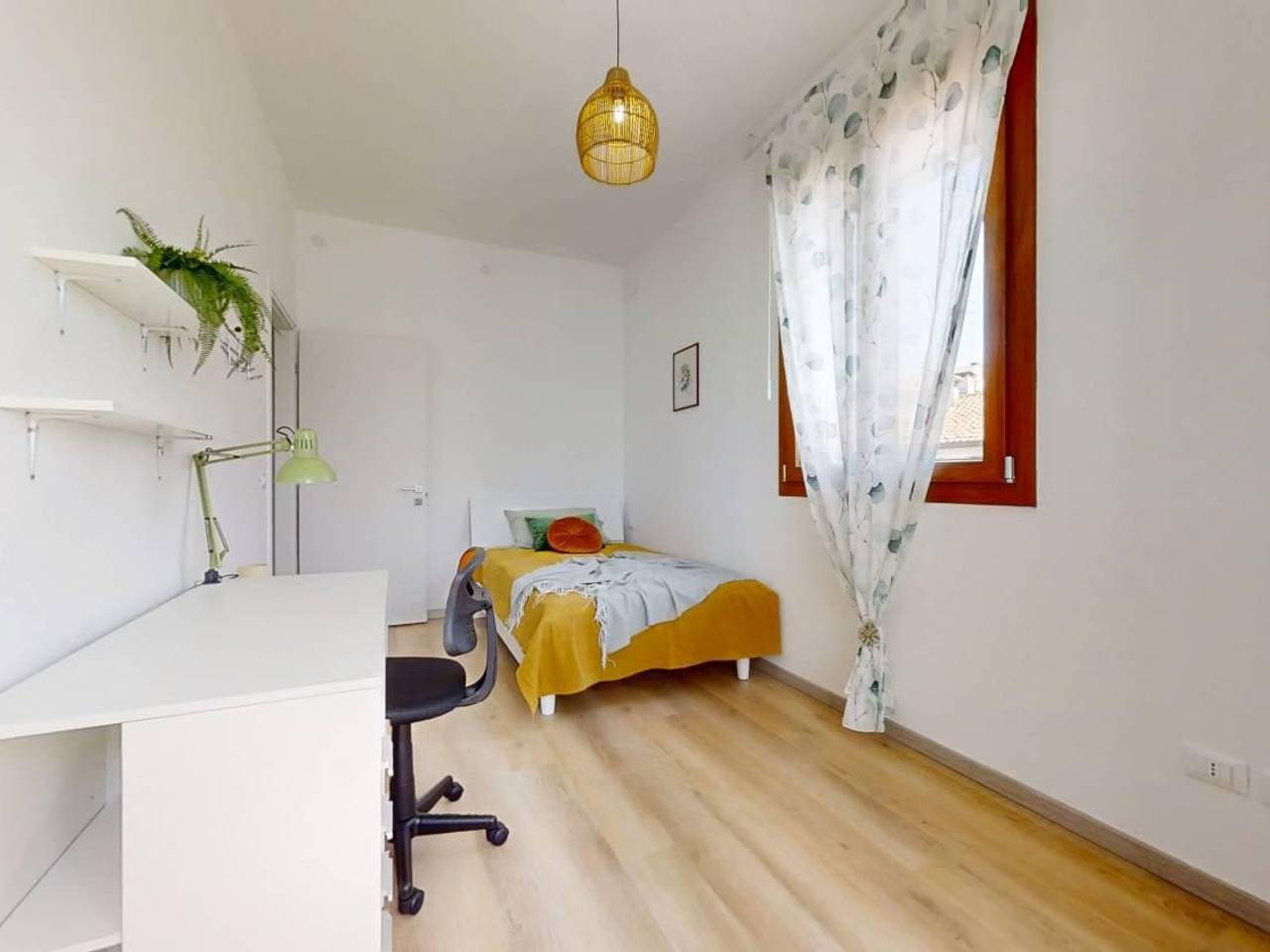 negozio in affitto a Venezia in zona Carpenedo