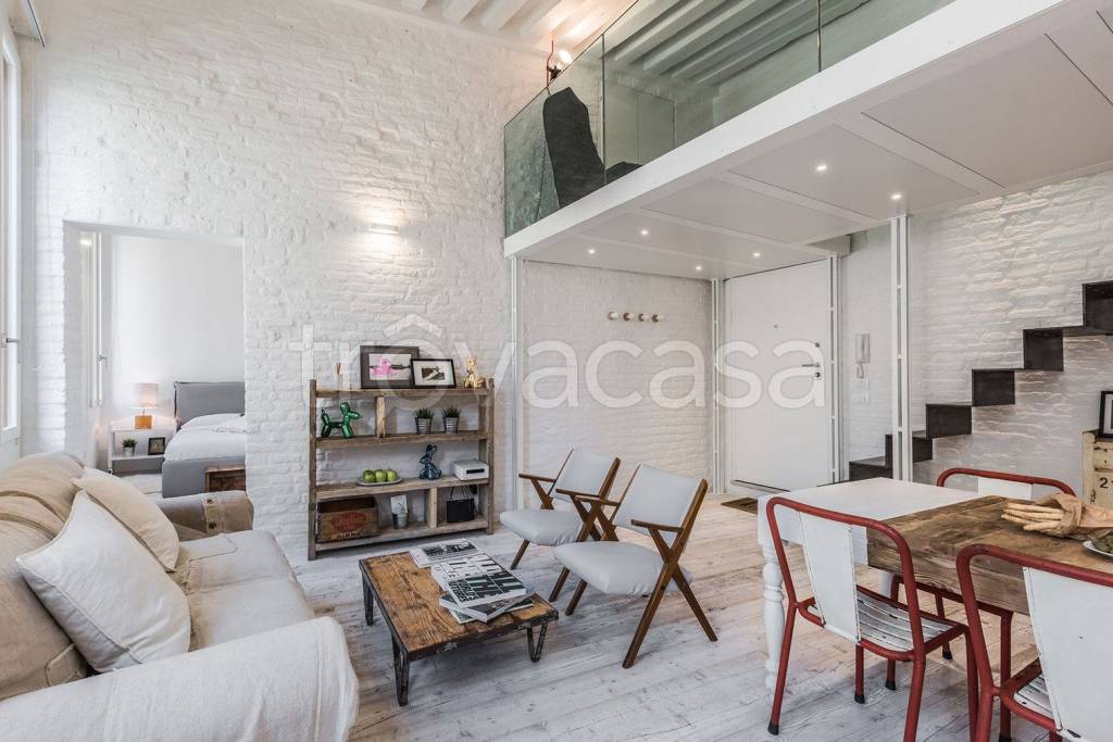 appartamento in affitto a Venezia in zona Sestiere Dorsoduro