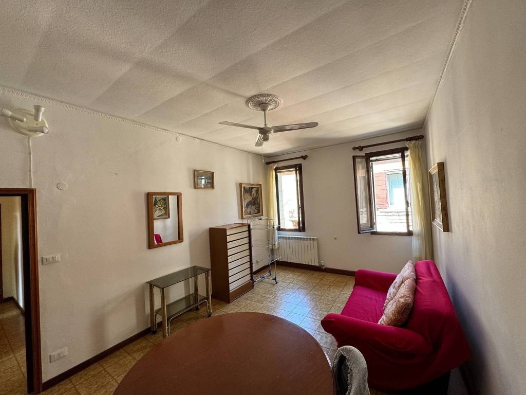 appartamento in affitto a Venezia in zona Giudecca
