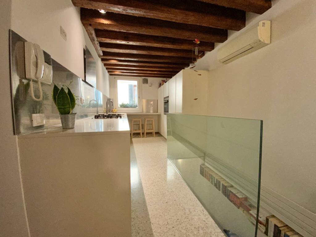 appartamento in affitto a Venezia