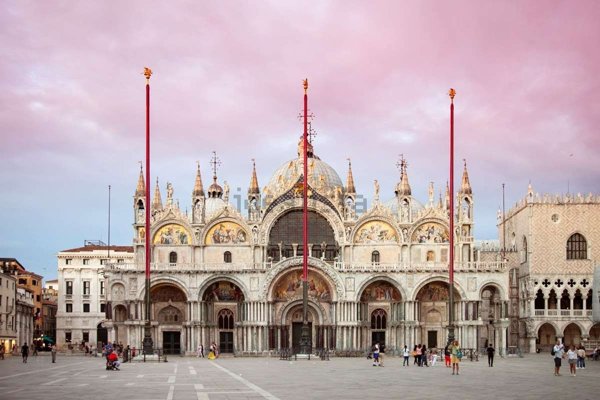 locale commerciale in affitto a Venezia in zona Sestiere San Marco