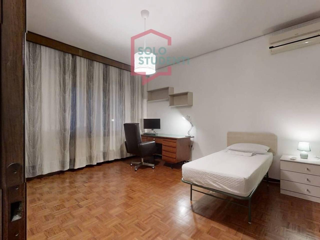 negozio in affitto a Venezia in zona Carpenedo