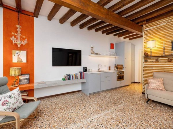 appartamento in affitto a Venezia