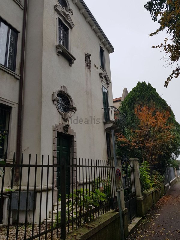 casa indipendente in affitto a Venezia in zona Lido di Venezia