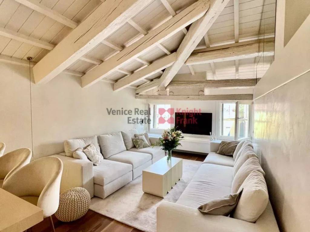 appartamento in affitto a Venezia in zona Sestiere Dorsoduro