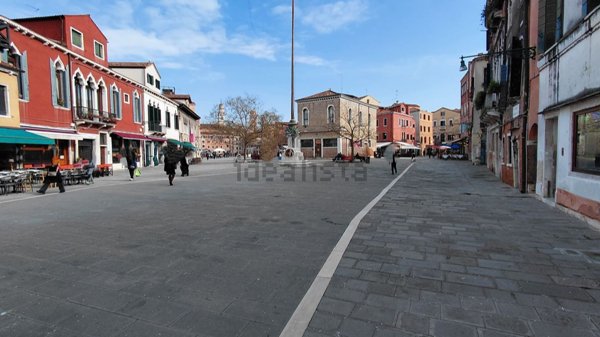 appartamento in affitto a Venezia in zona Sestiere Dorsoduro