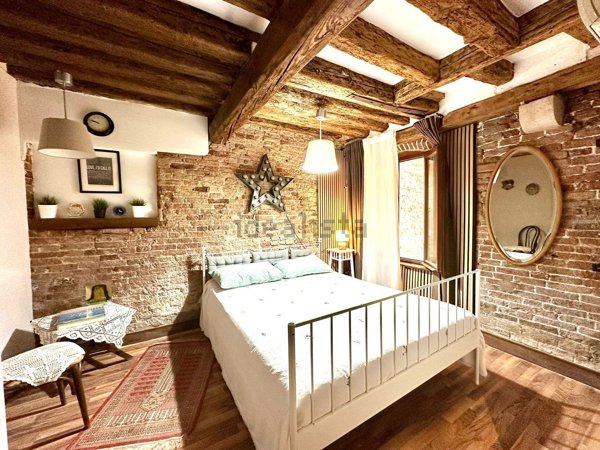 appartamento in affitto a Venezia in zona Sestiere Cannaregio