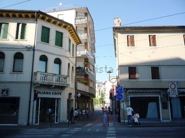 negozio in affitto a Venezia in zona Mestre
