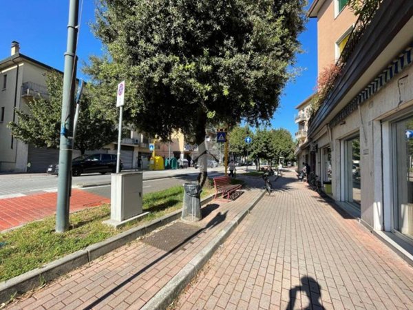 negozio in affitto a Venezia in zona Zelarino