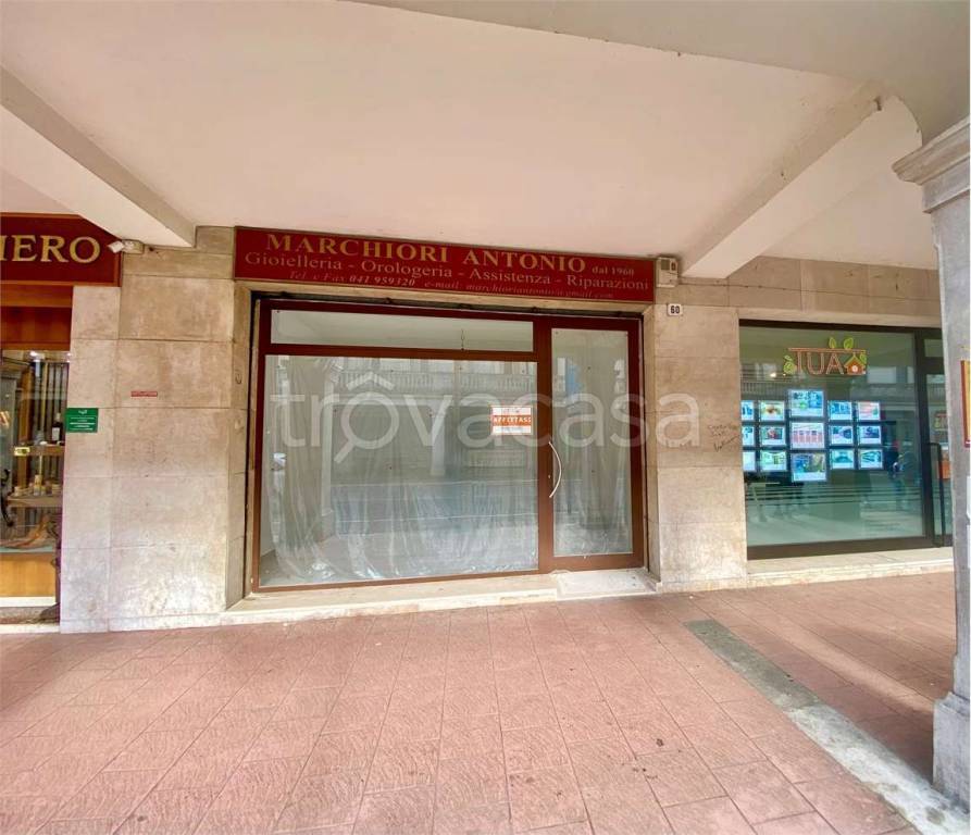 negozio in affitto a Venezia in zona Mestre