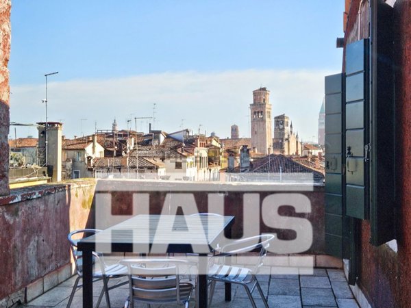 appartamento in affitto a Venezia in zona Sestiere Santa Croce