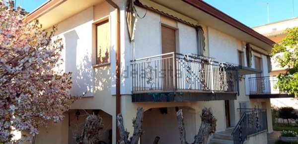 casa indipendente in affitto a Venezia in zona Zelarino