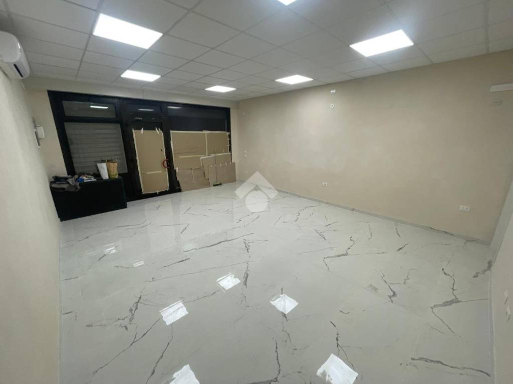 negozio in affitto a Venezia in zona Marghera