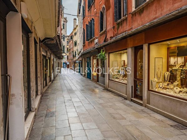 negozio in affitto a Venezia in zona Sestiere San Marco