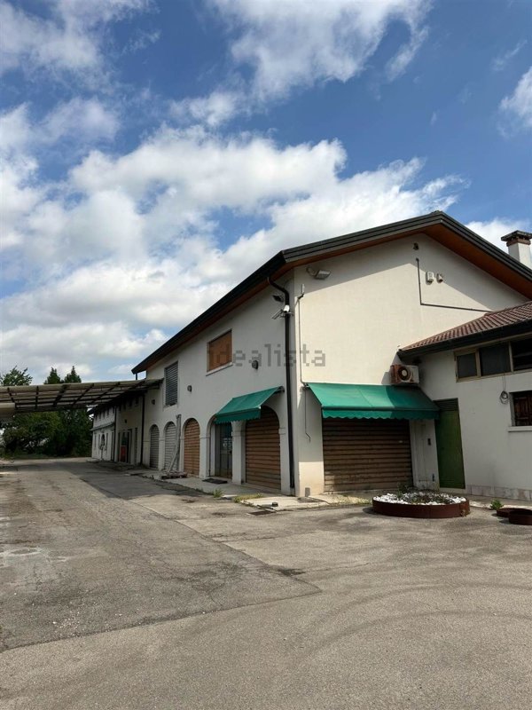 ufficio in affitto a Venezia in zona Zelarino