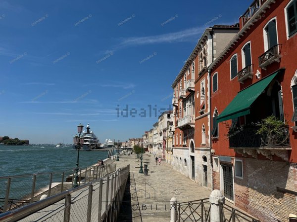 appartamento in affitto a Venezia in zona Sestiere Dorsoduro