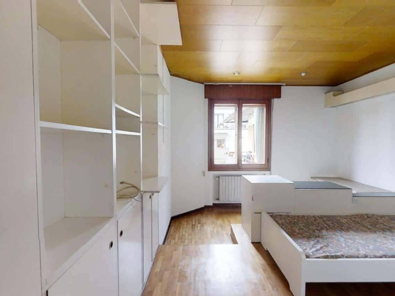 negozio in affitto a Venezia in zona Carpenedo