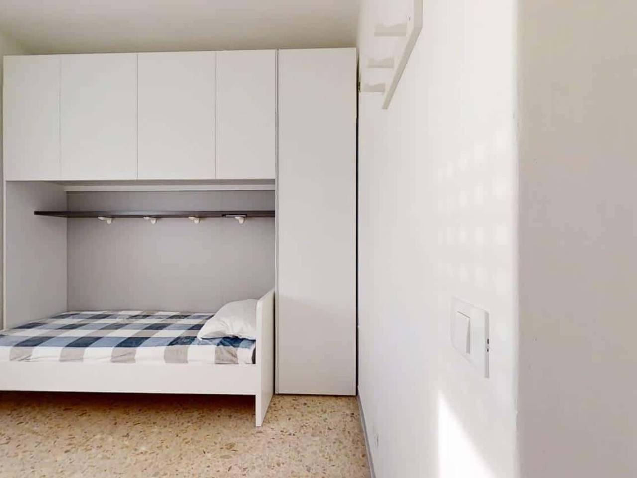 negozio in affitto a Venezia in zona Carpenedo