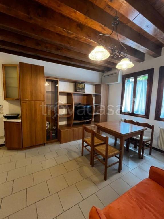 appartamento in affitto a Venezia in zona Giudecca