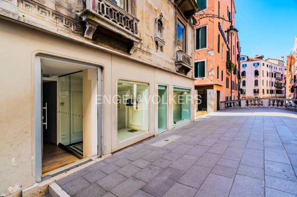 negozio in affitto a Venezia in zona Sestiere San Marco
