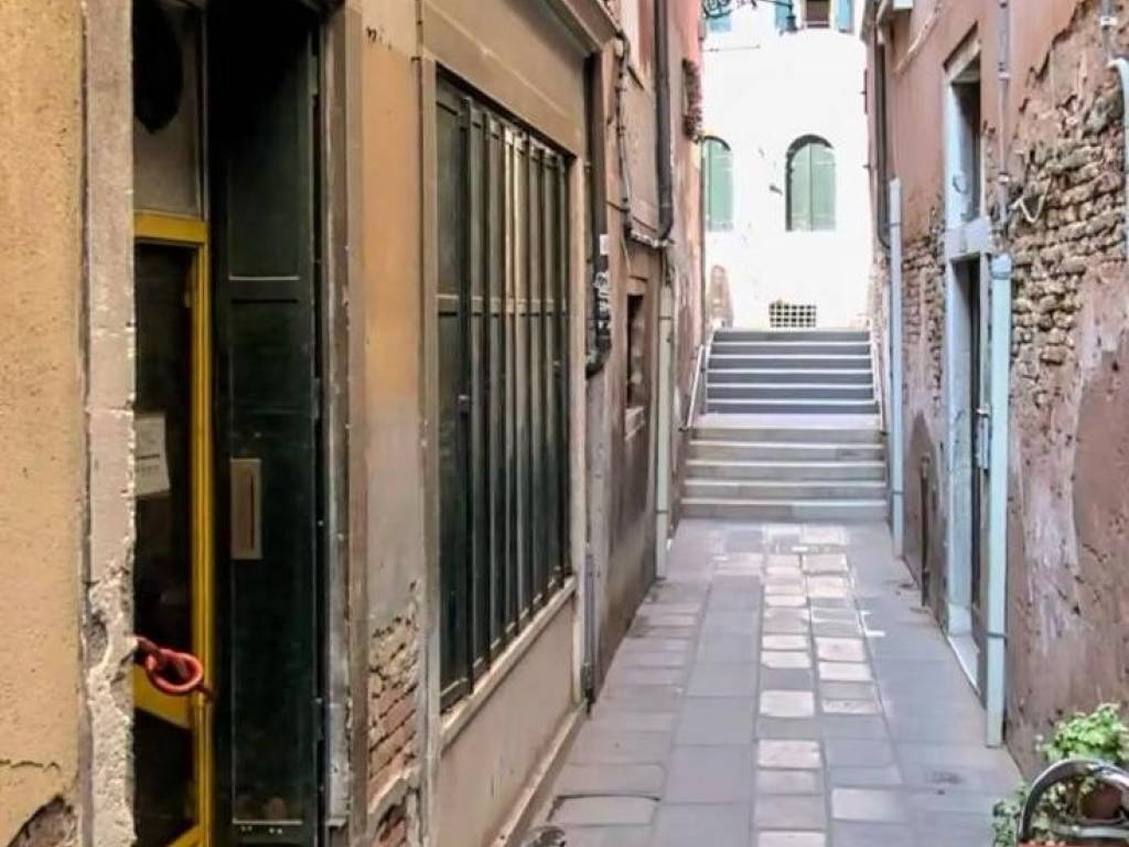 negozio in affitto a Venezia in zona Sestiere Cannaregio