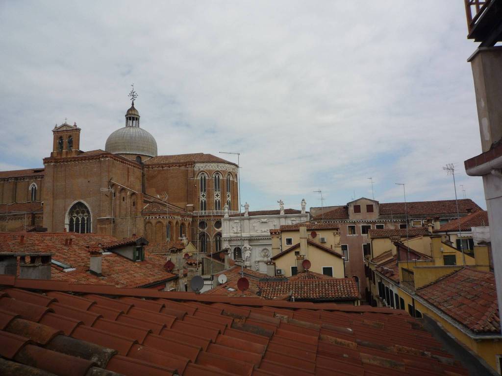 appartamento in affitto a Venezia