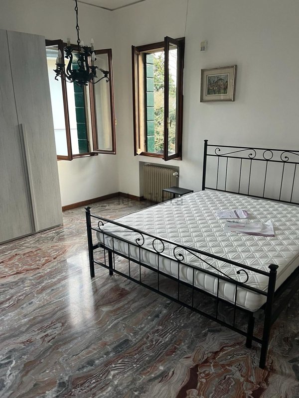 casa indipendente in affitto a Venezia in zona Mestre