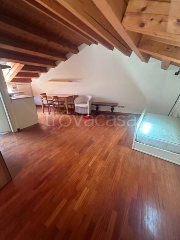 appartamento in affitto a Venezia