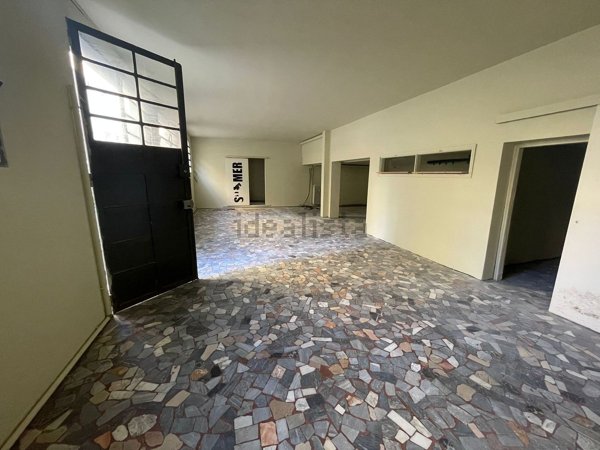 locale di sgombero in affitto a Venezia in zona Mestre