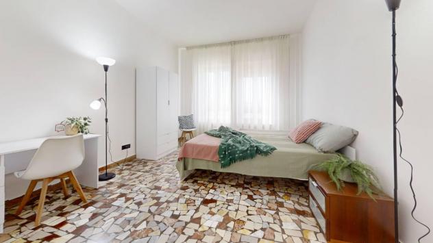 negozio in affitto a Venezia in zona Carpenedo