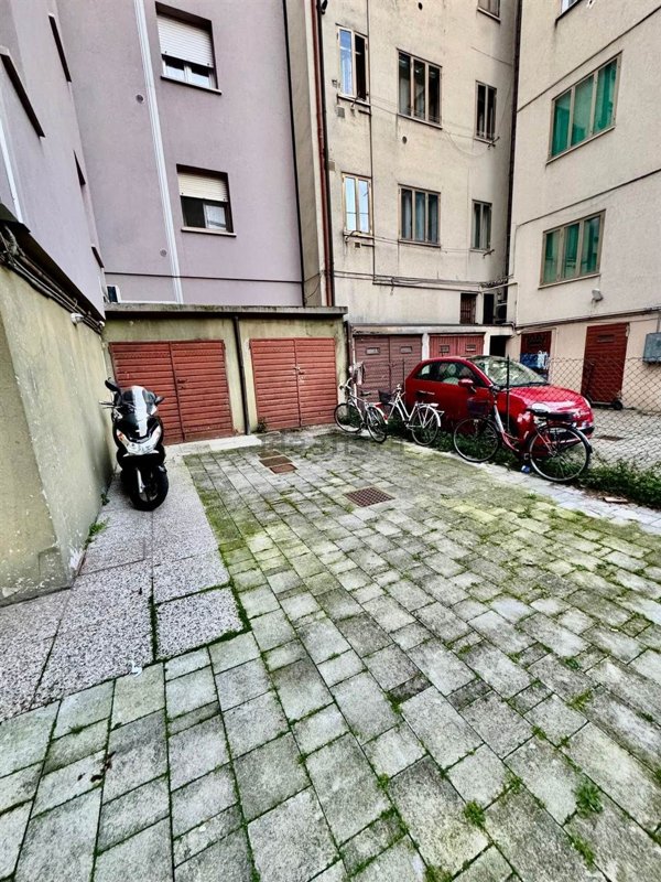 locale di sgombero in affitto a Venezia