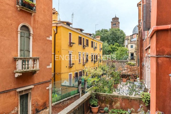 appartamento in affitto a Venezia in zona Sestiere Santa Croce