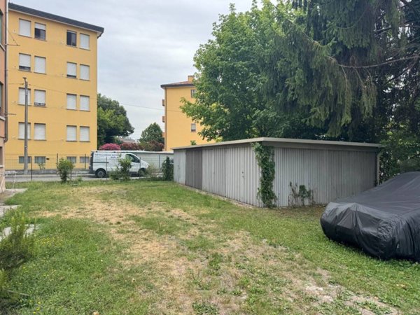 box auto in affitto a Venezia in zona Marghera