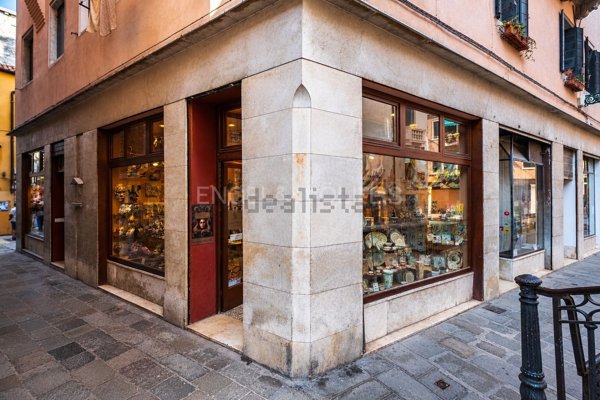 negozio in affitto a Venezia in zona Sestiere Castello