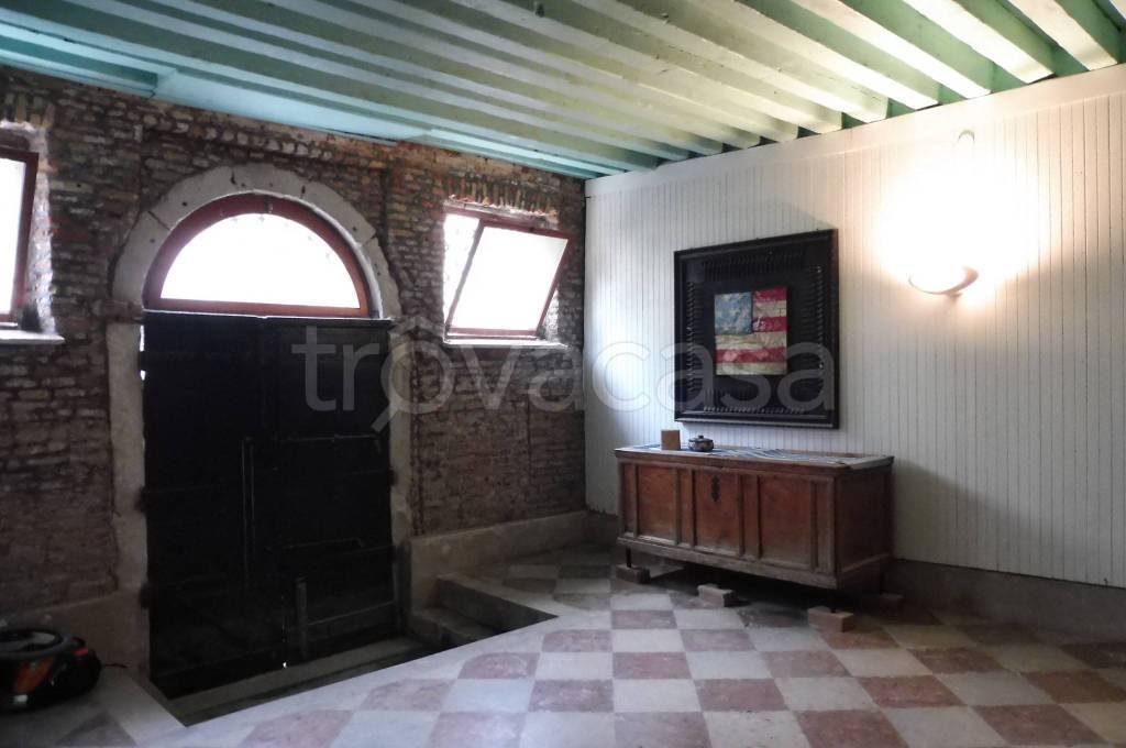 appartamento in affitto a Venezia in zona Sestiere Cannaregio