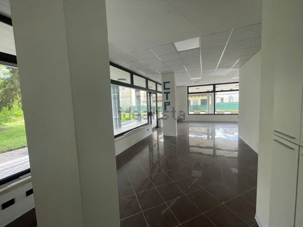 negozio in affitto ad Abano Terme