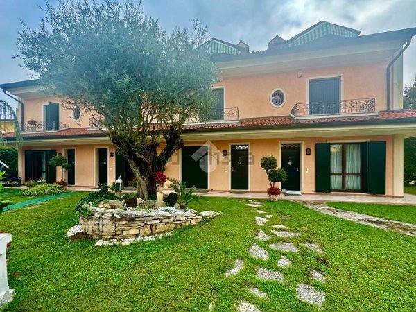 casa indipendente in affitto ad Abano Terme