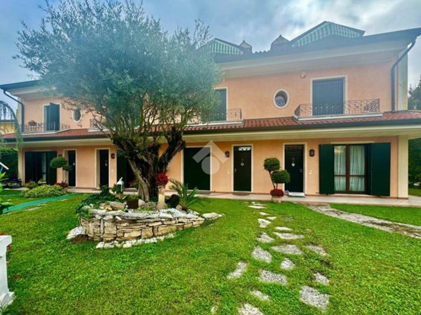 casa indipendente in affitto ad Abano Terme