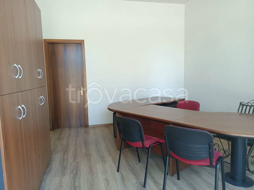 negozio in affitto ad Abano Terme