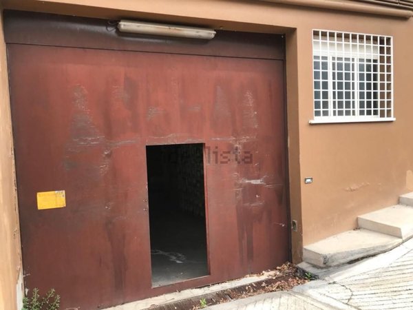 locale di sgombero in affitto ad Abano Terme in zona Monteortone