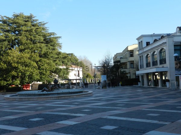 negozio in affitto ad Abano Terme