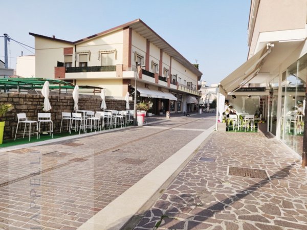 negozio in affitto ad Abano Terme